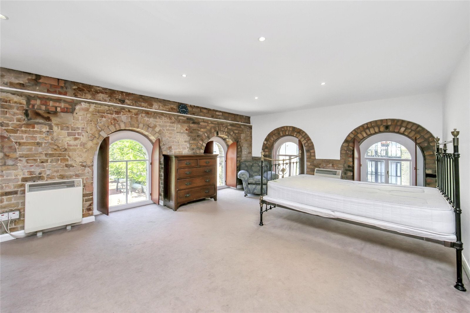 Flat Burrells Wharf Square in Greater London