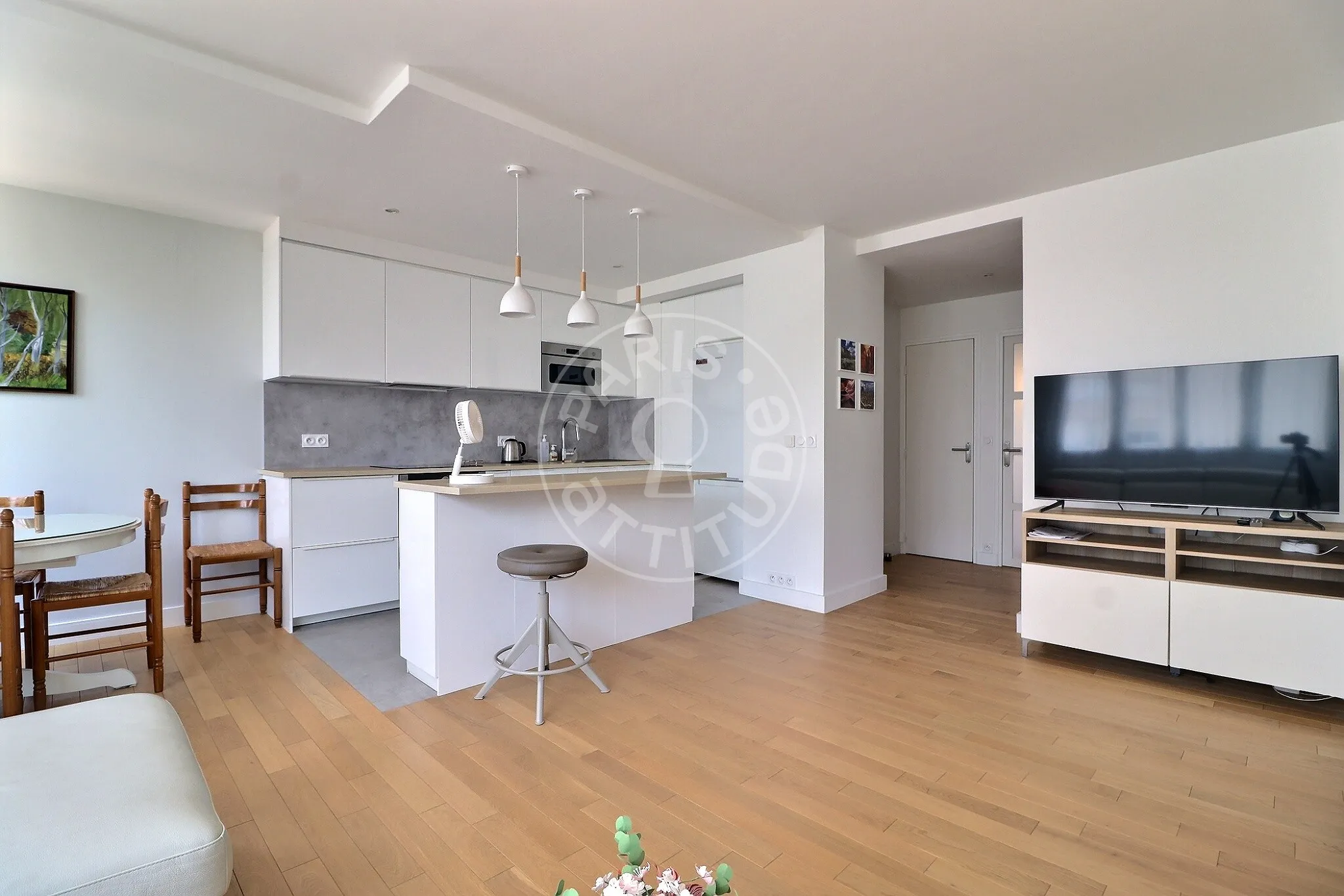 Appartement Rue des Mariniers à Paris