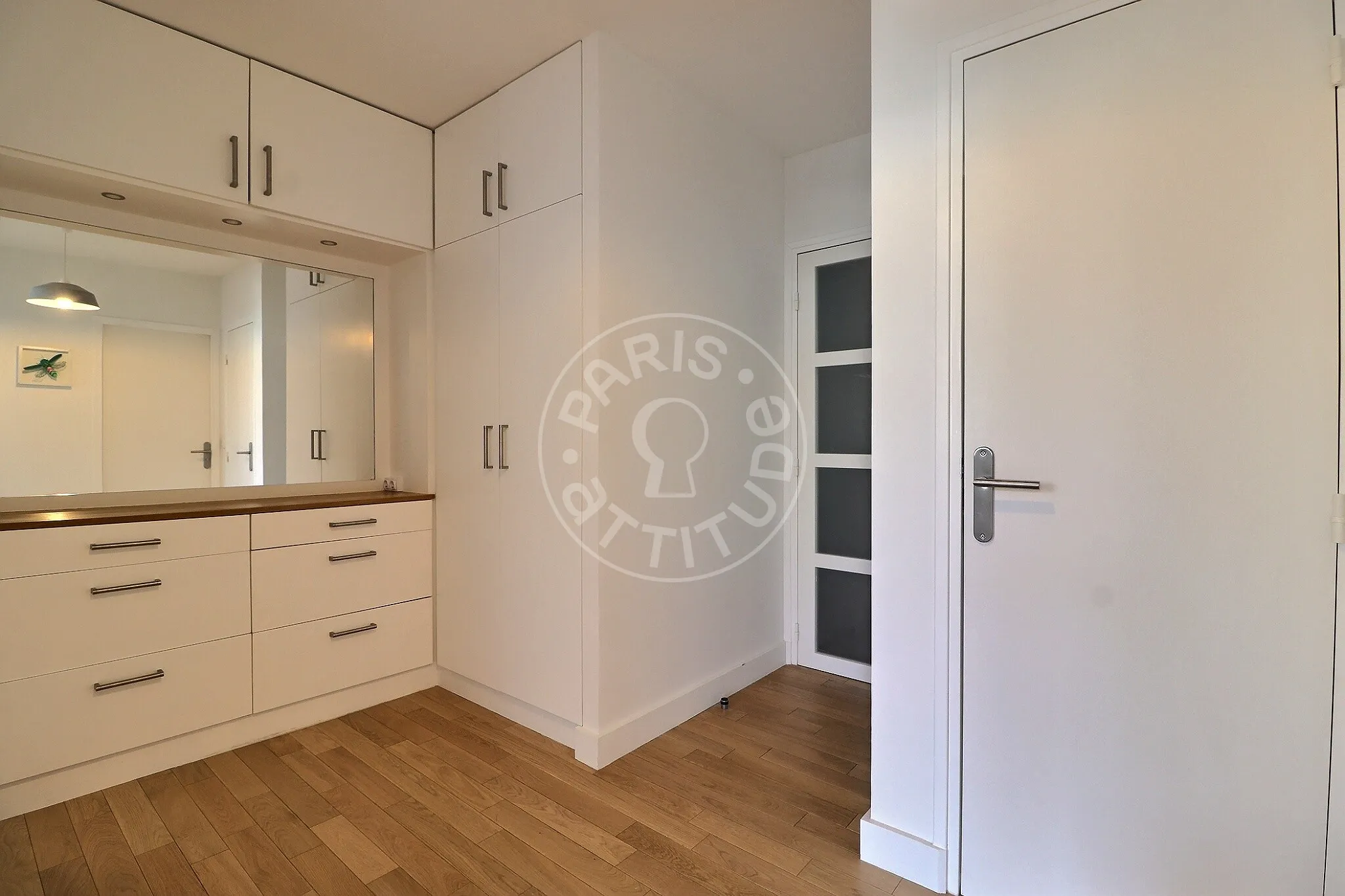 Appartement Rue des Mariniers à Paris