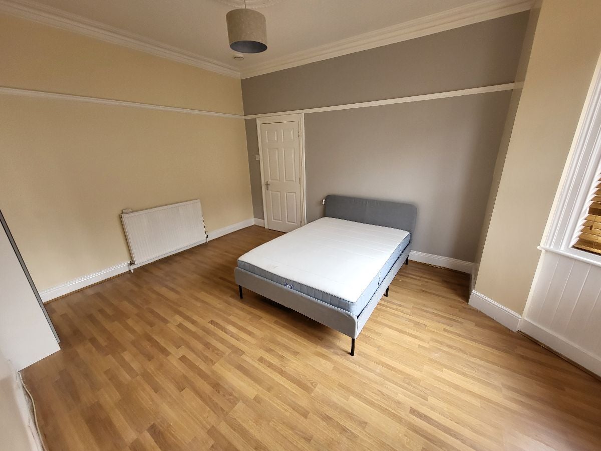 Flat Northumberland Gardens in Newcastle upon Tyne