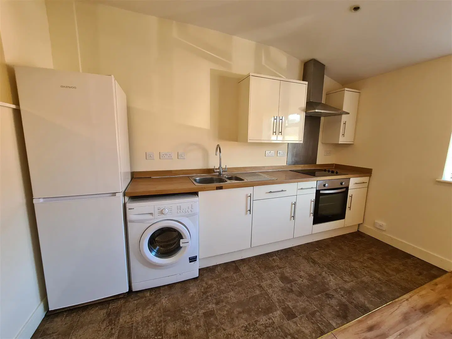 Flat Abbey Street in Rugby