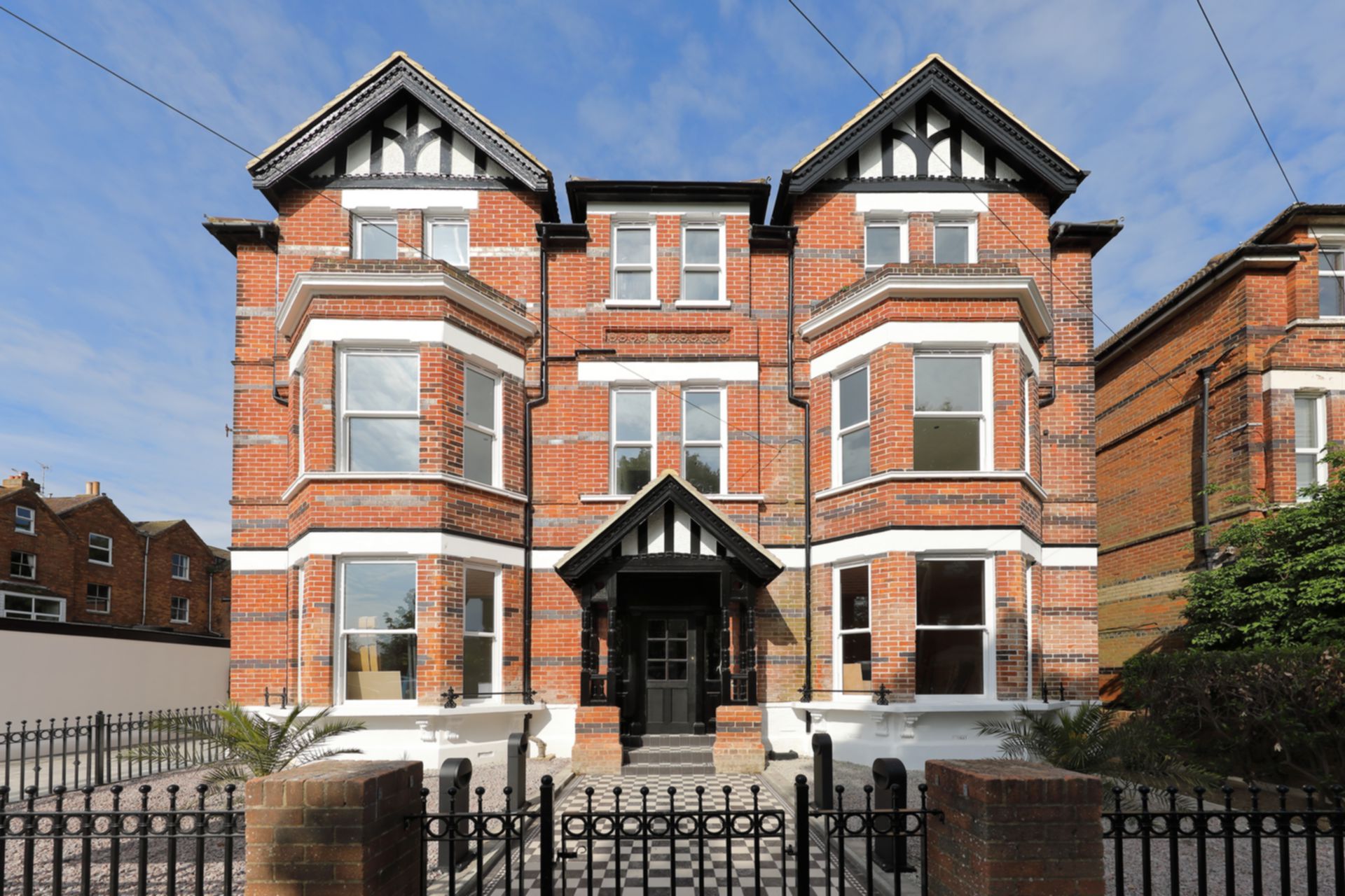 Flat Trinity Road in Folkestone and Hythe District