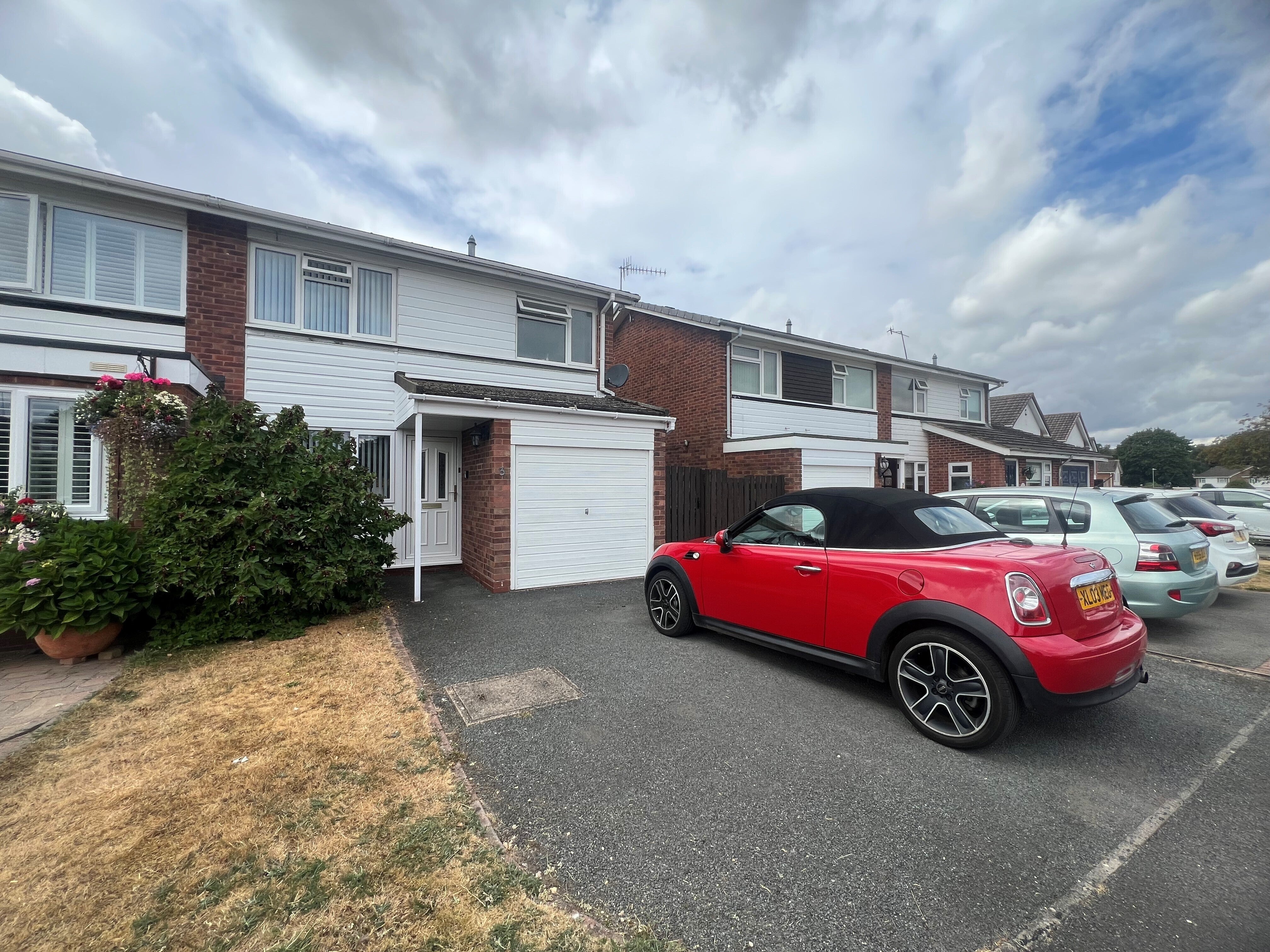 House Bowmore Road in Bromsgrove
