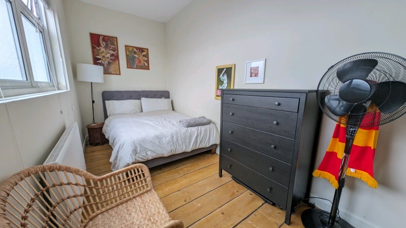 Room London Lane in Greater London