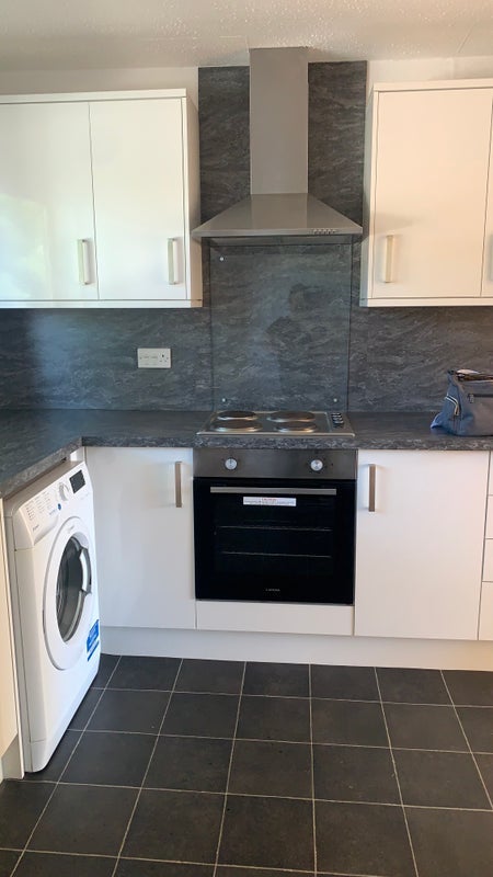 Flat Glebe Court in Glasgow