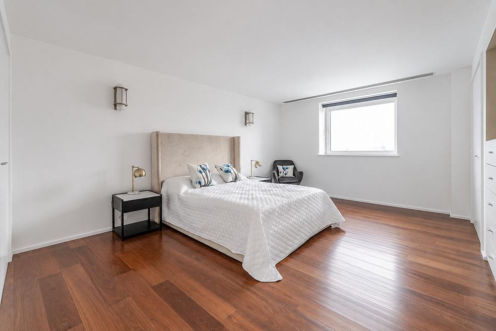 Flat Queensmead in Greater London