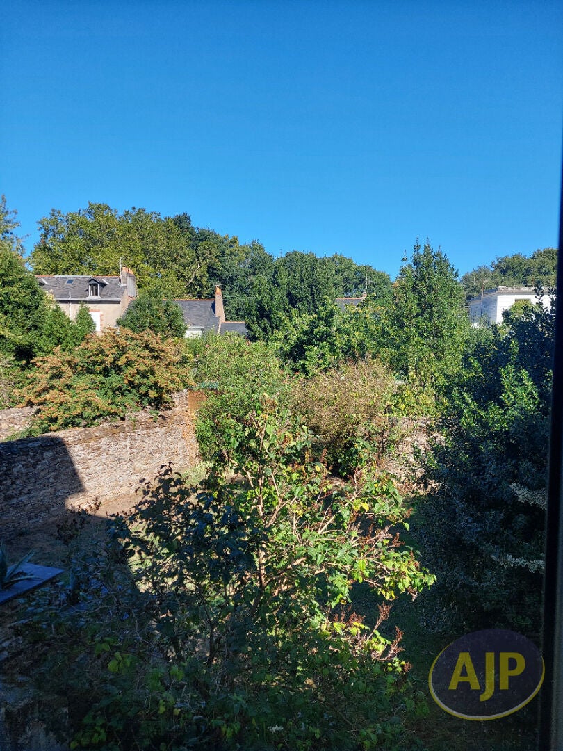 Flat Route des Moreaux in La Vernelle