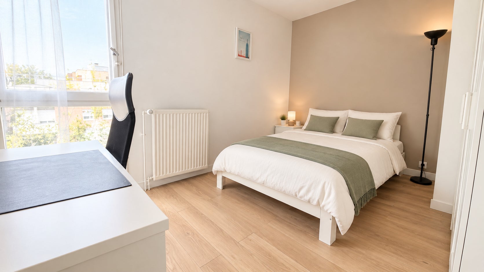 Room Desserte Ernest Cognacq in Évry