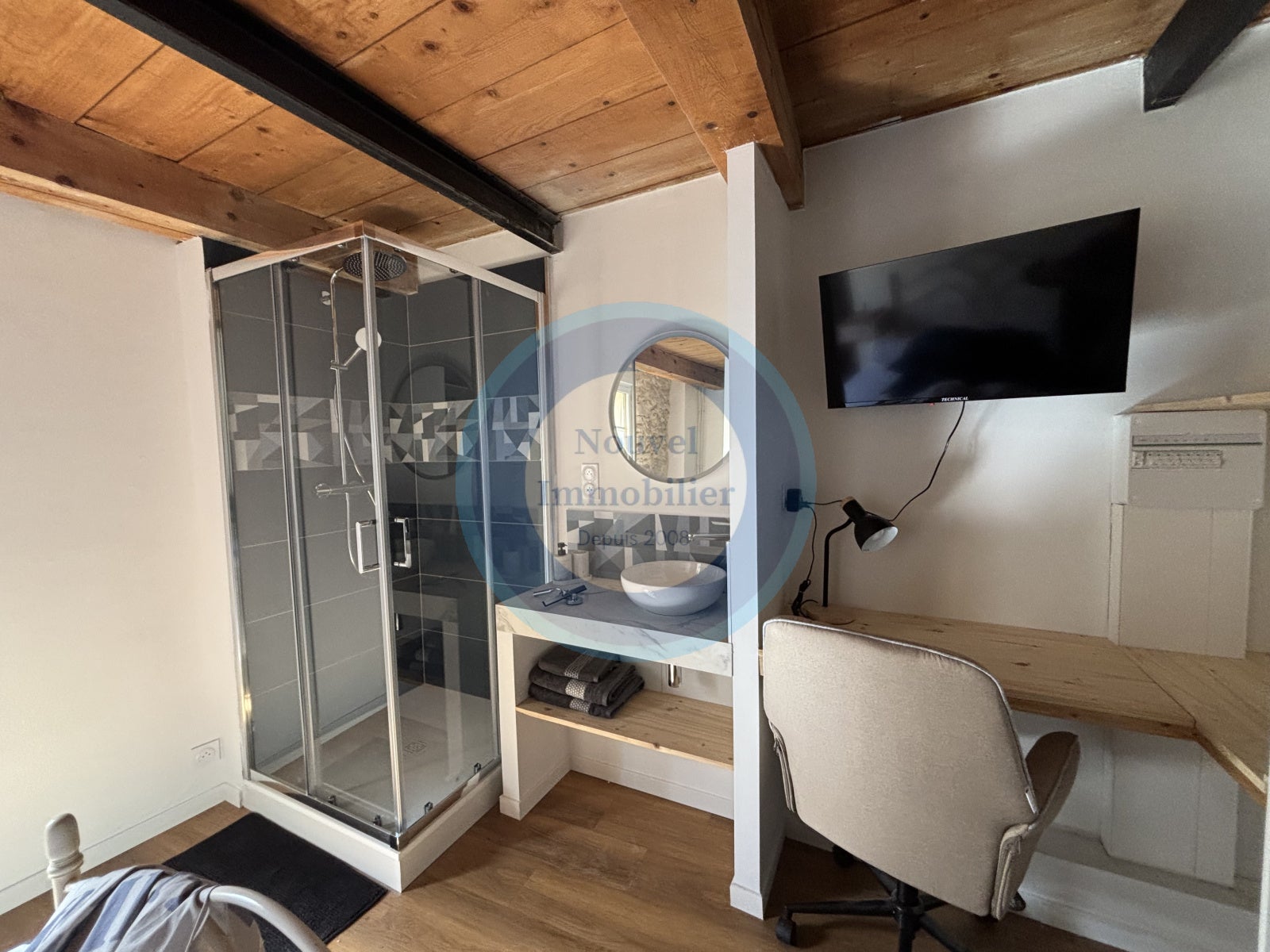 Room Avenue Georges Clemenceau in Vallauris
