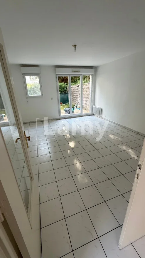 Appartement Avenue Aristide Briand à Les Pavillons-sous-Bois