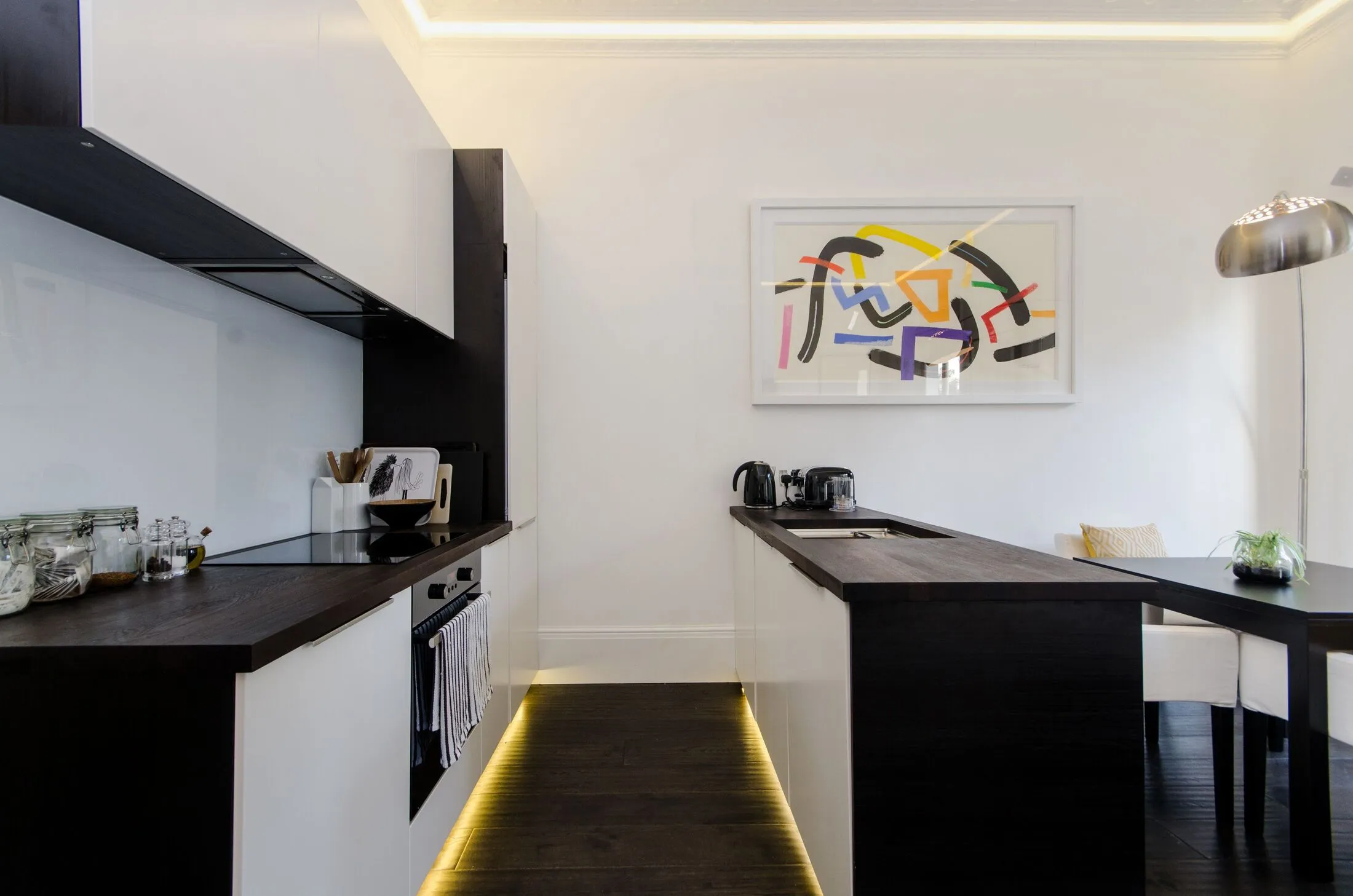 Flat Redcliffe Place in Greater London