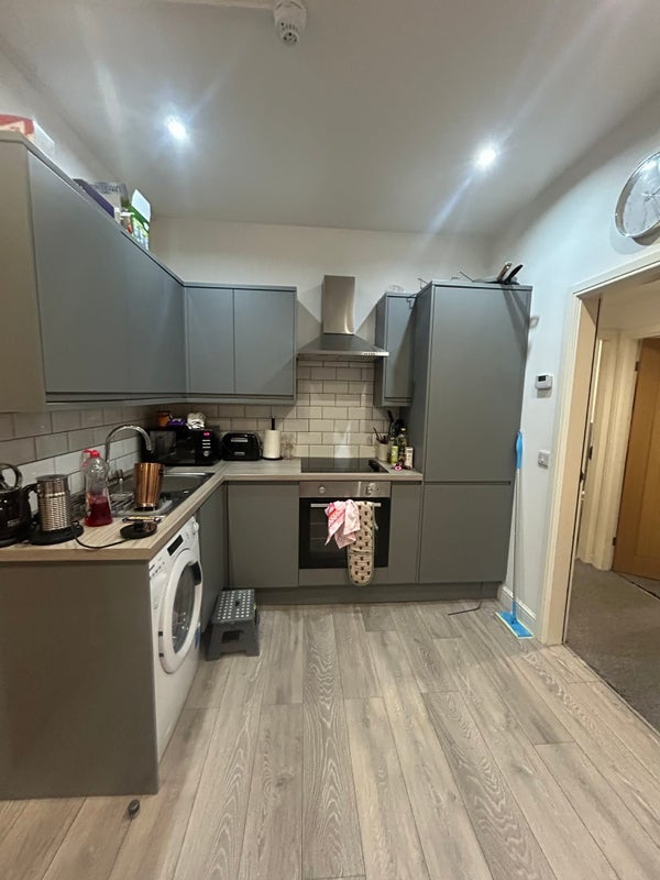 Room Knowle Mount in Leeds