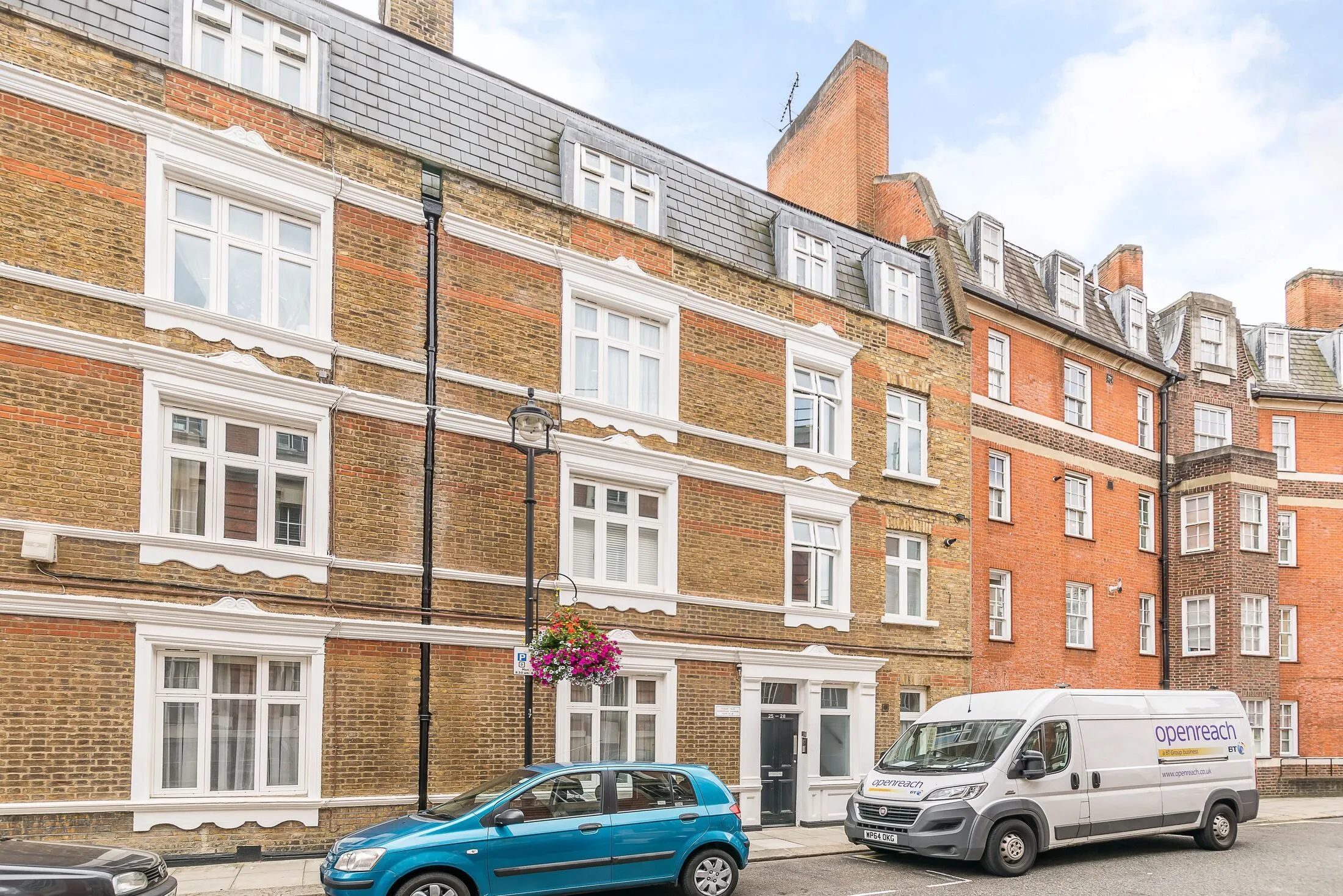 Flat Willow Place in City of Westminster