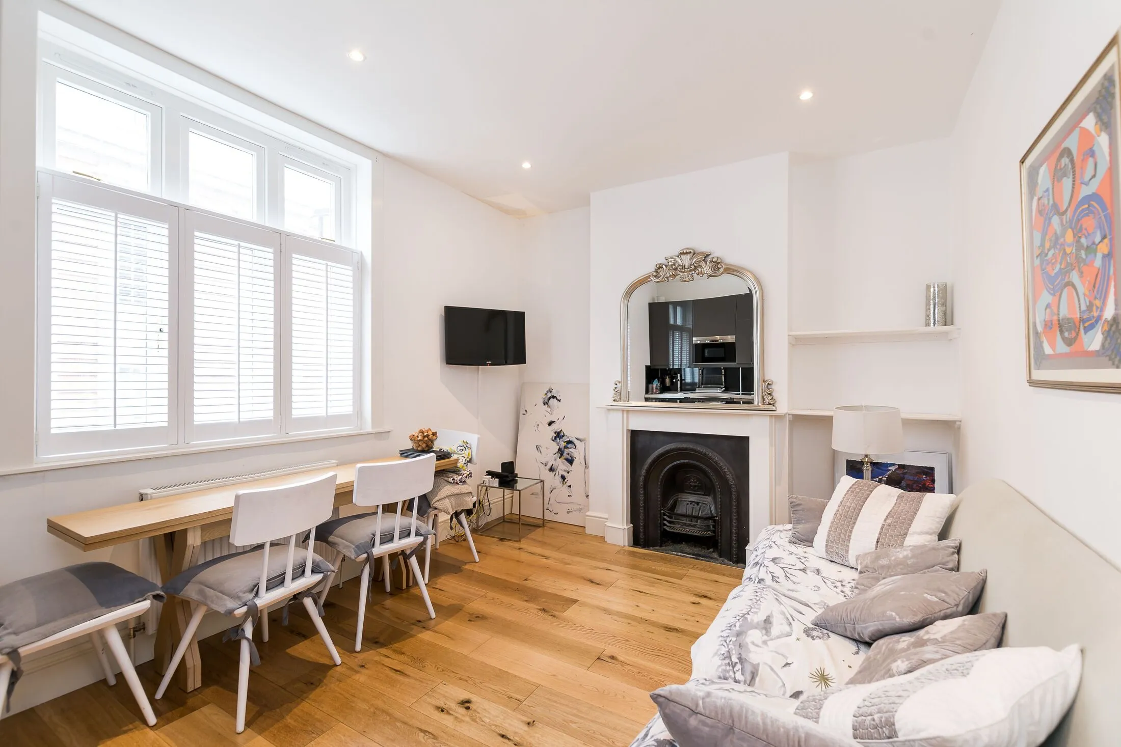 Flat Willow Place in City of Westminster