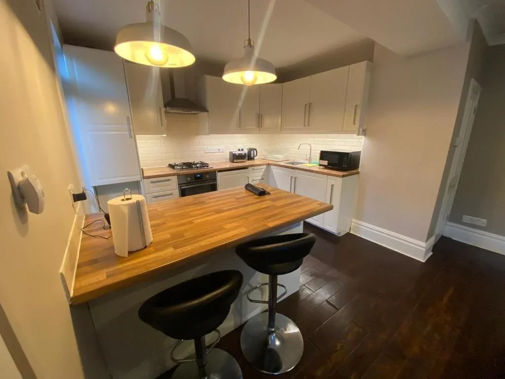 Flat Beira Street in Greater London