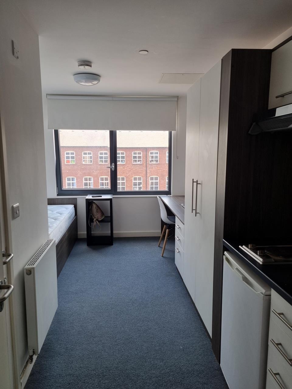 Flat Arundel Gate in Sheffield