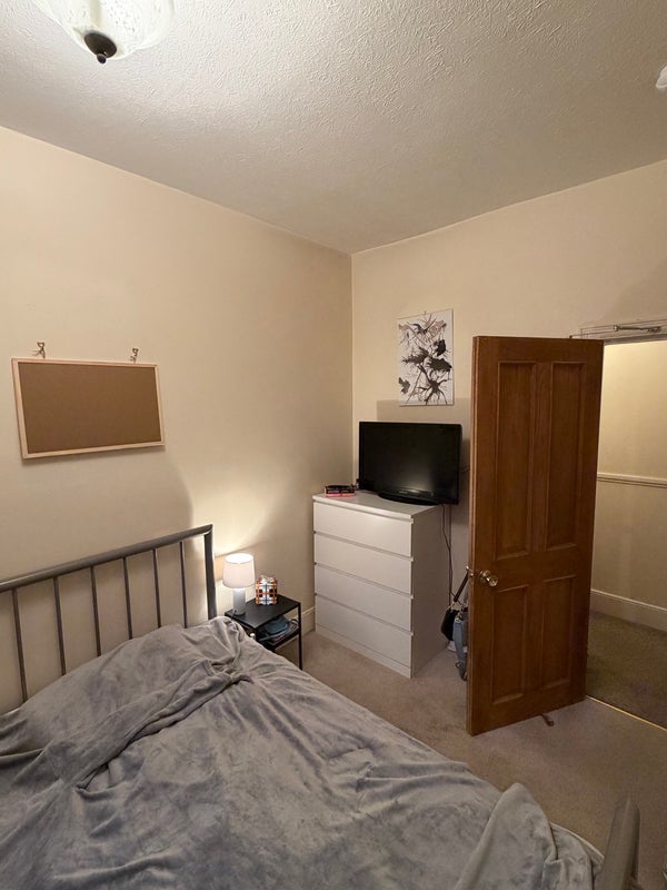 Room Park Hill in Greater London