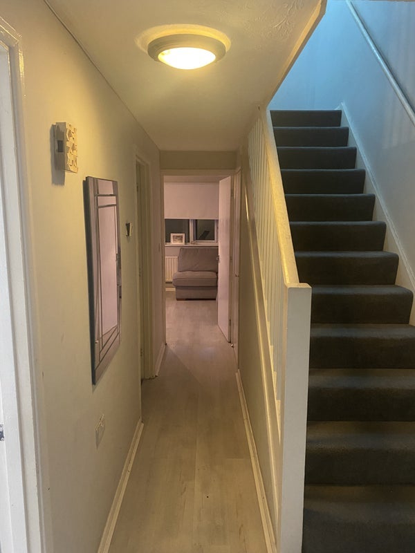 Room Dante Road in Greater London