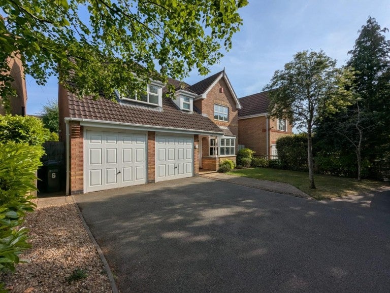 House Whitehead Grove in Metropolitan Borough of Solihull