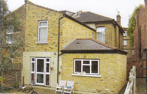 Room Pellatt Grove in Greater London
