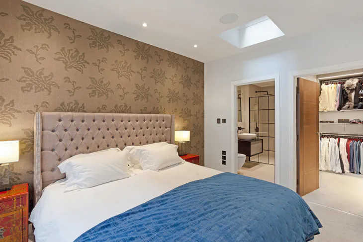 Flat Queen's Gate Terrace in Greater London