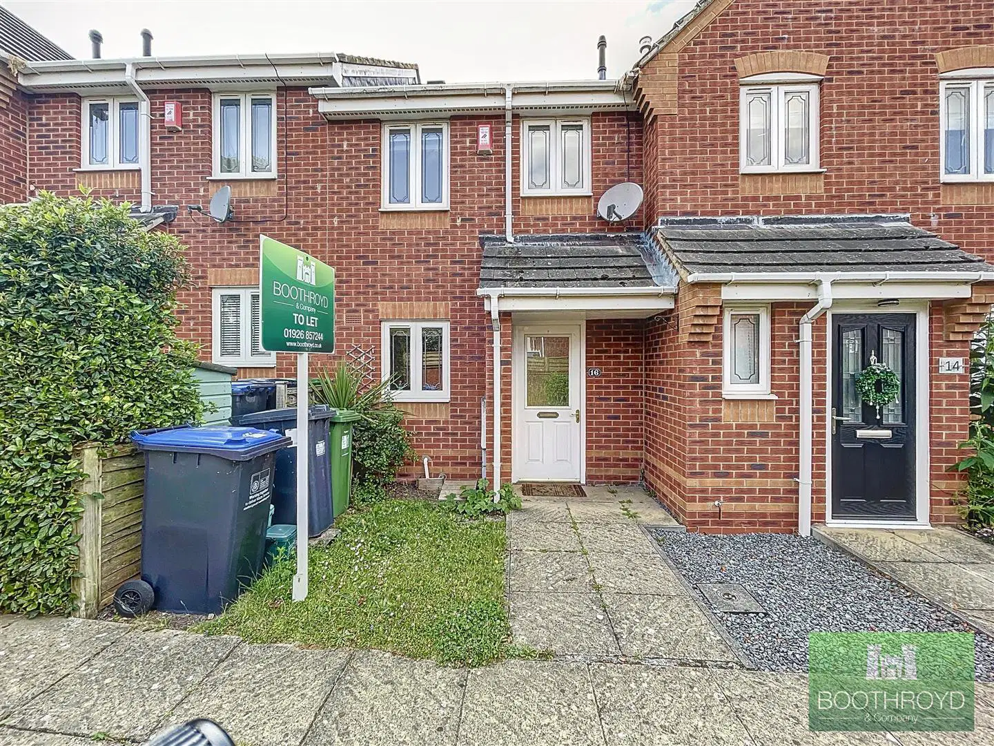 House Pericles Close in Warwick
