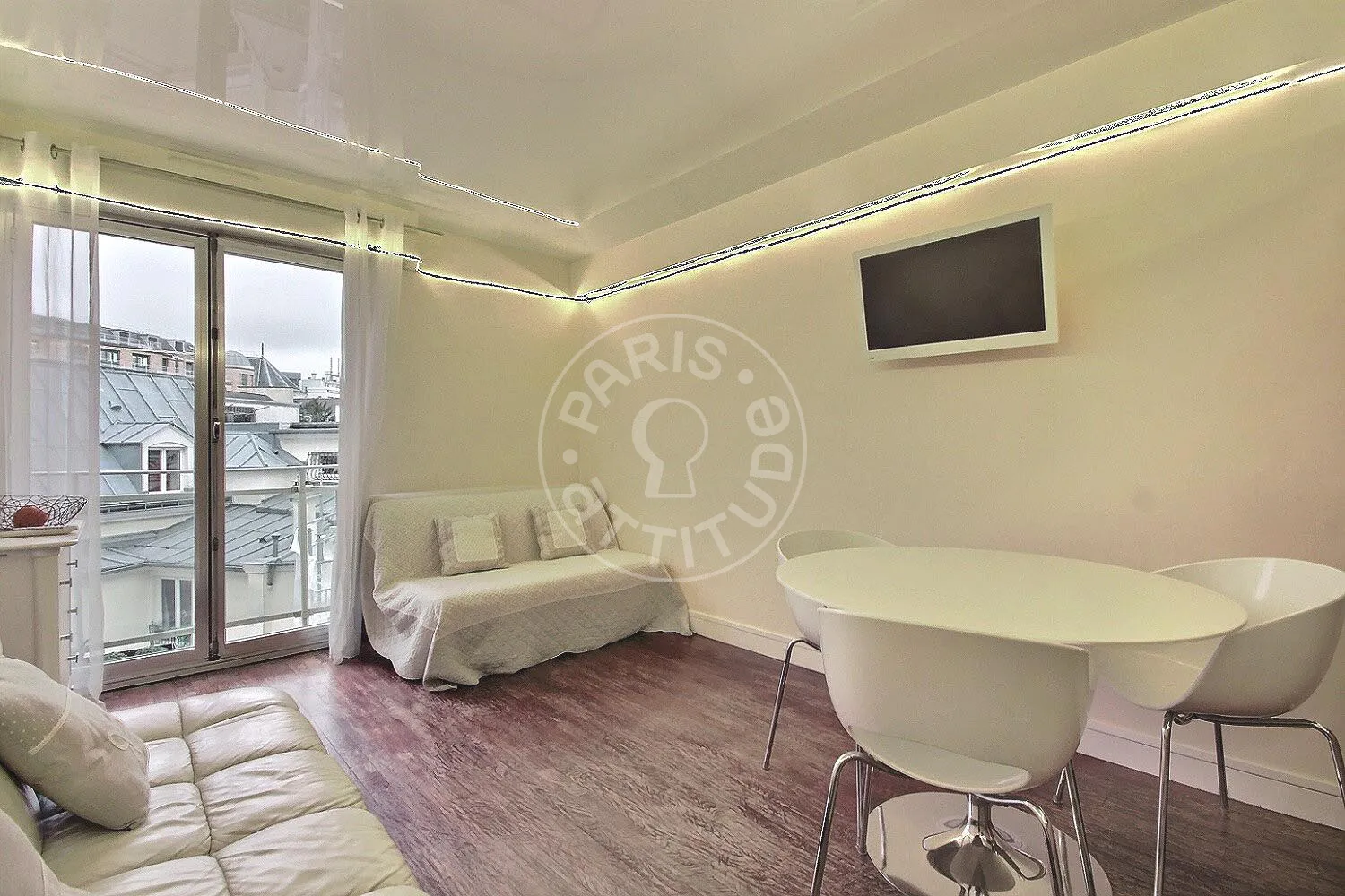 Flat Rue Laromiguière in Paris