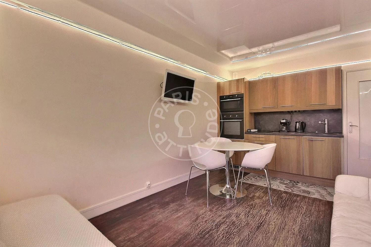 Flat Rue Laromiguière in Paris