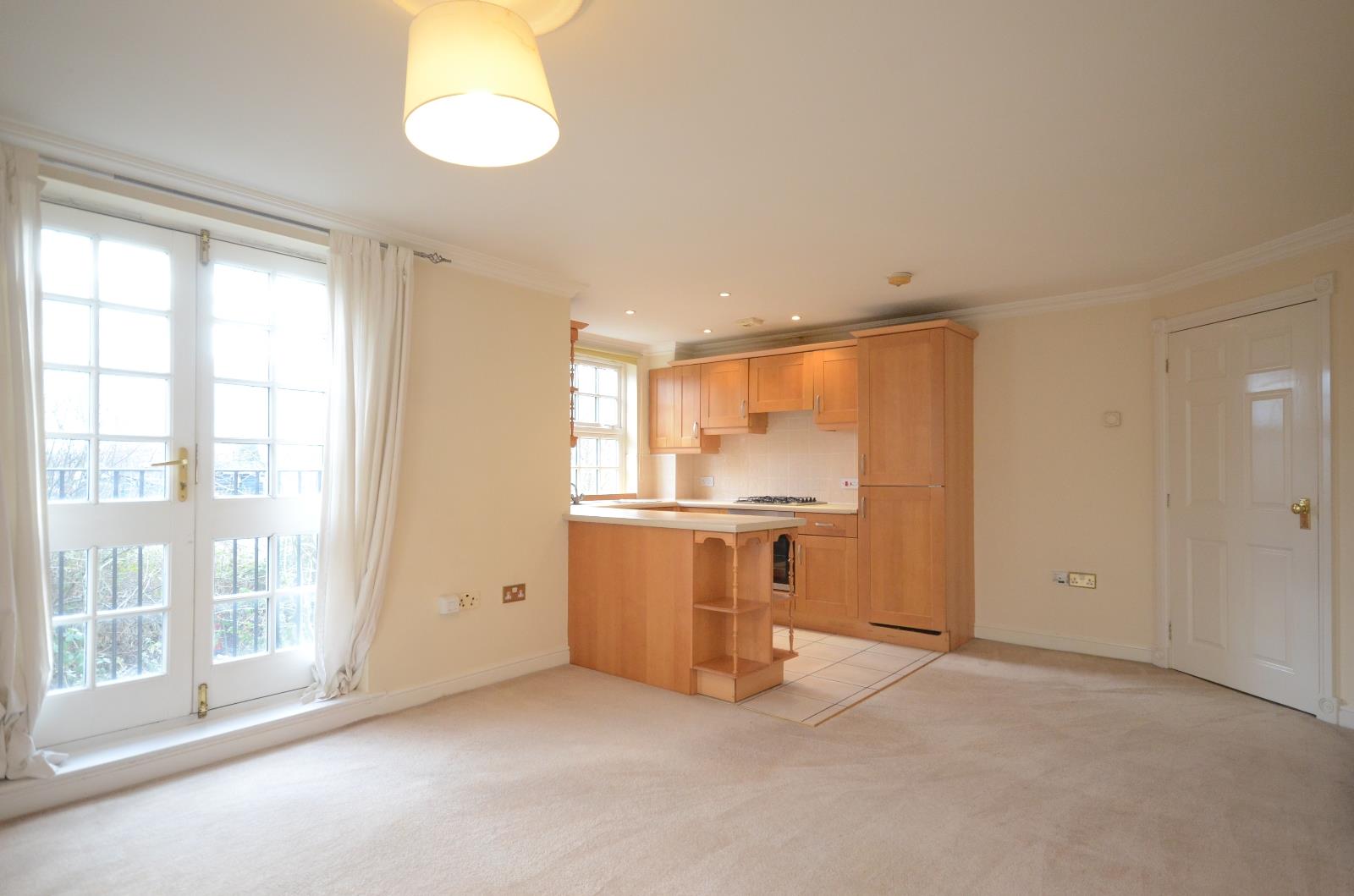 Flat Bishopfields Drive in York
