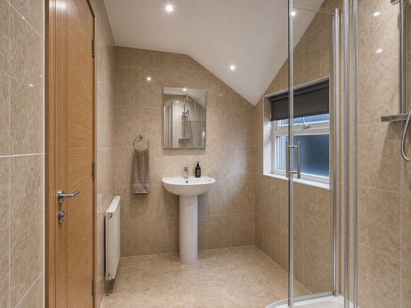 Room Storer Road in Charnwood