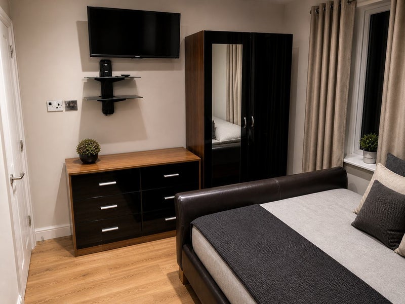 Room Storer Road in Charnwood