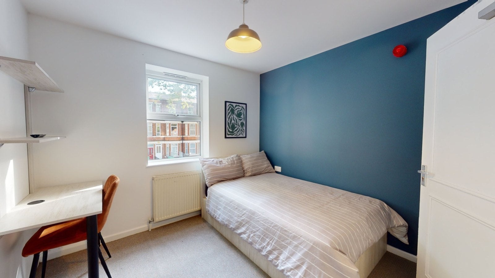Room Lenton Boulevard in Nottingham