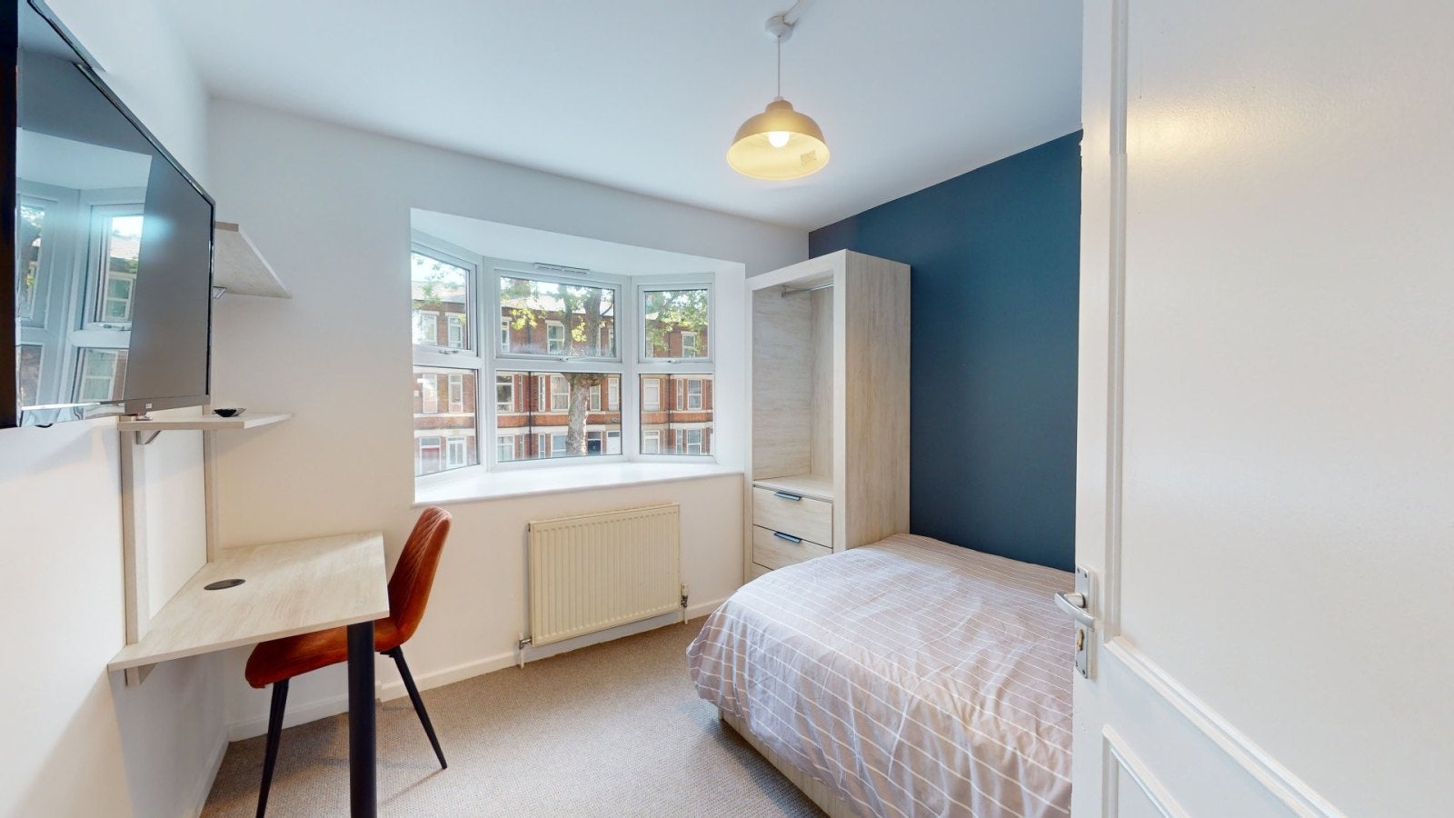 Room Lenton Boulevard in Nottingham