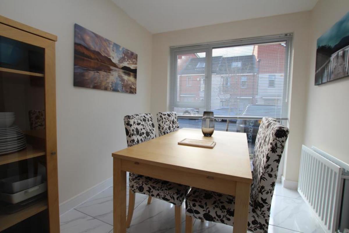 House Home Leas Close in Stoke Gifford