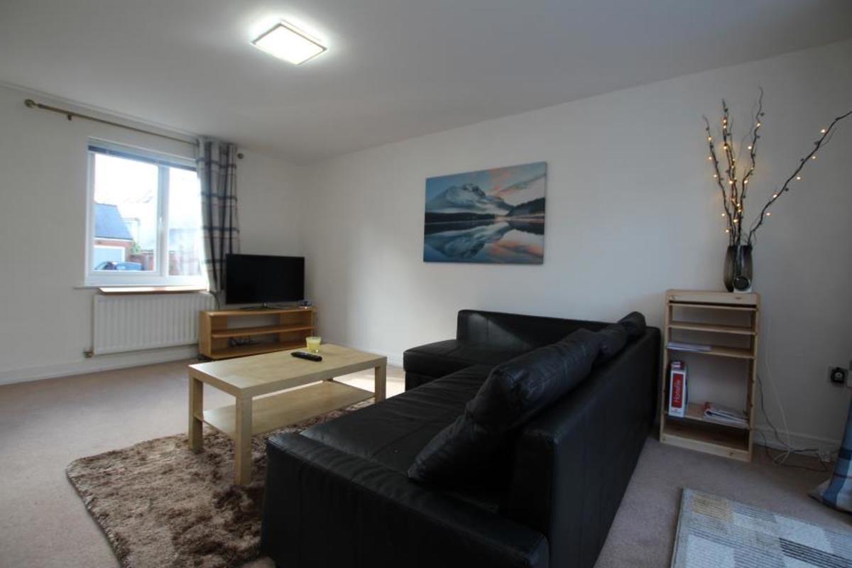 House Home Leas Close in Stoke Gifford