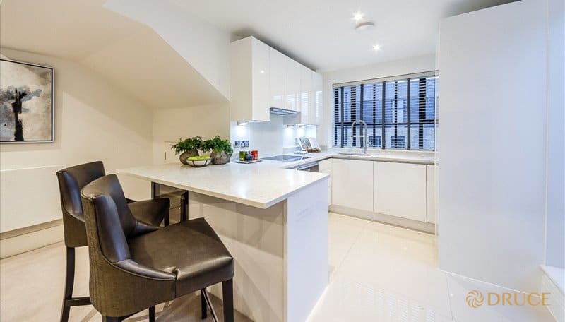 Flat Rainville Road in Greater London