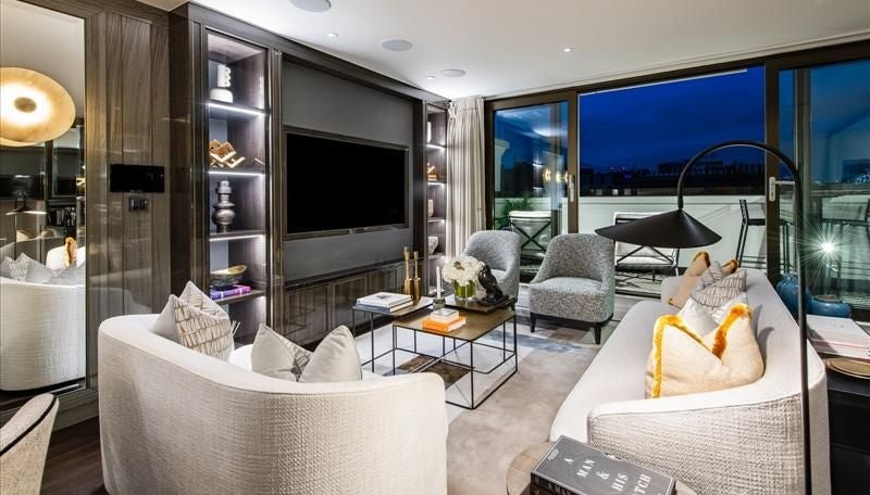 Flat Prince of Wales Terrace in Greater London