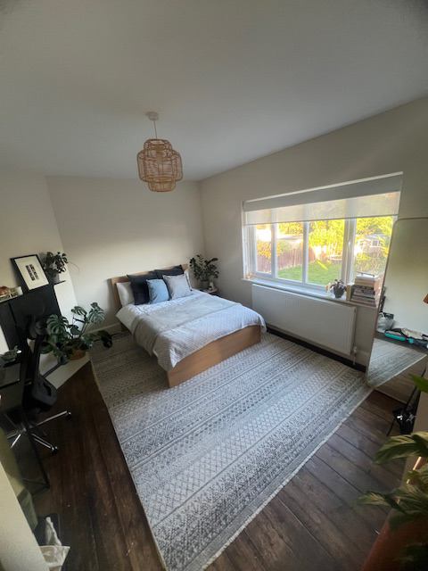 Room Blenheim Crescent in Greater London