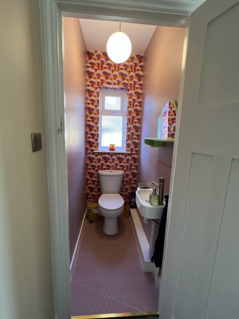 Room Blenheim Crescent in Greater London