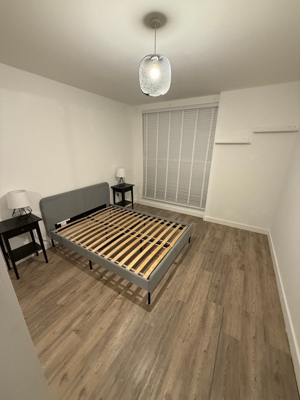 Flat Ryan Close in Greater London