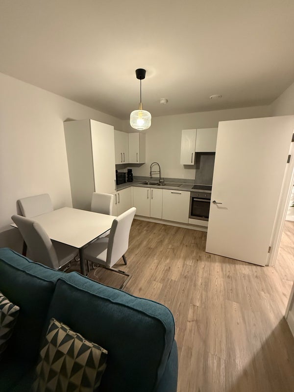 Flat Ryan Close in Greater London