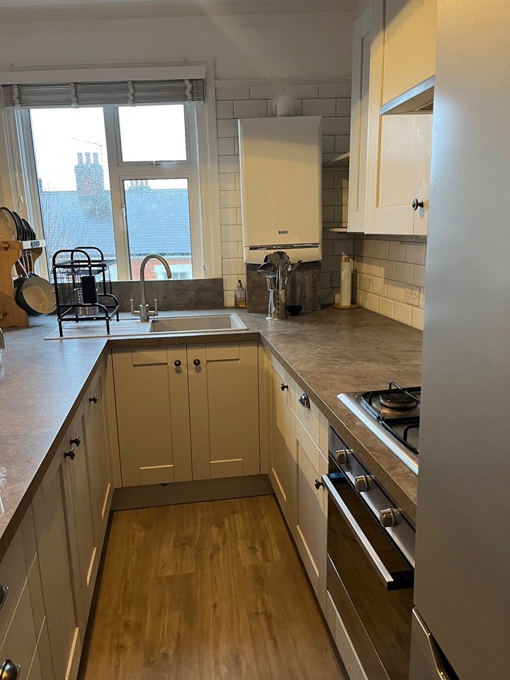 Flat Salusbury Road in Greater London