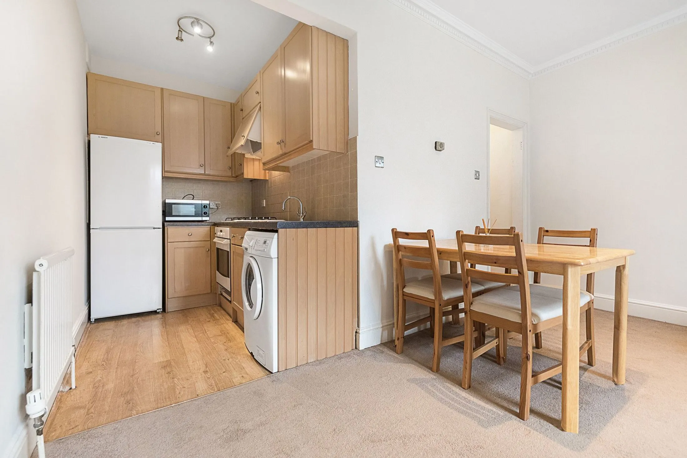 Flat Briarwood Road in Greater London
