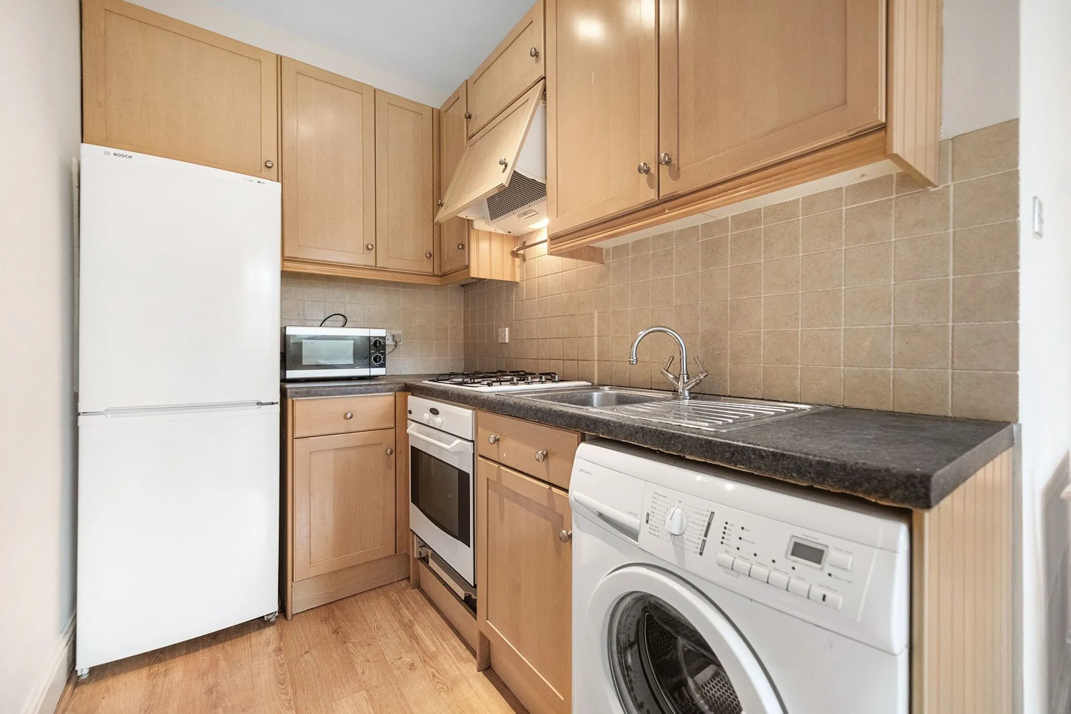 Flat Briarwood Road in Greater London