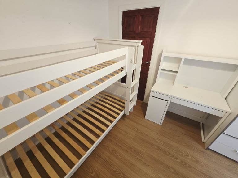 Flat Durlston Road in Greater London