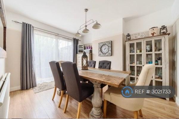 House Heatherbank in Greater London