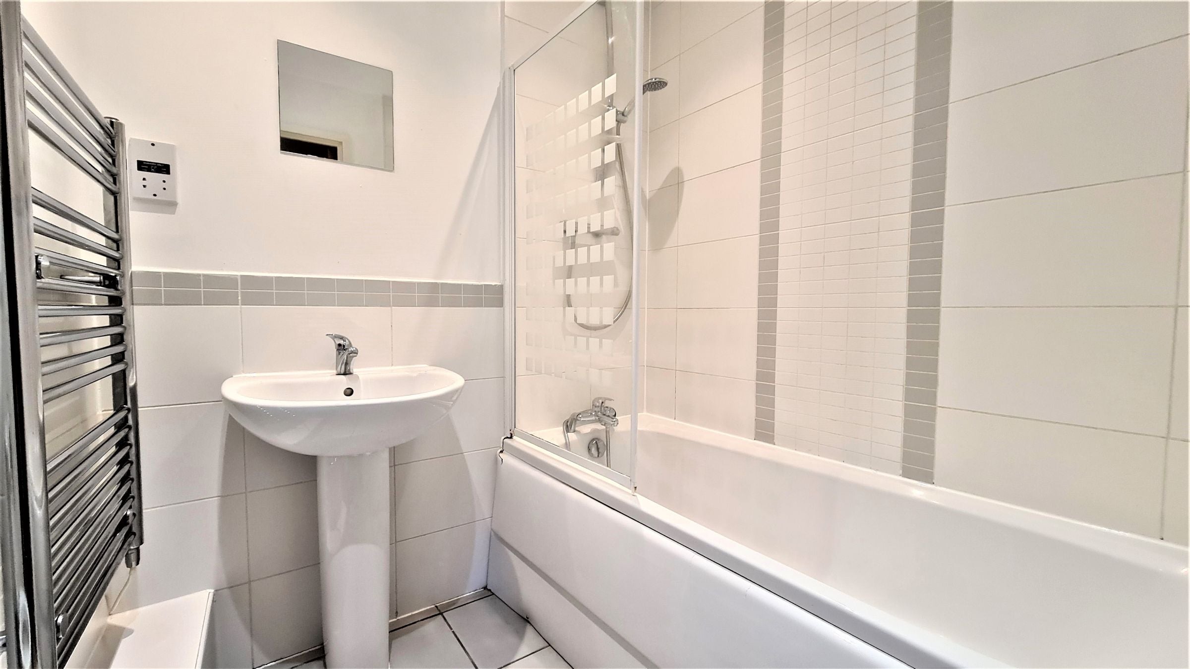 Flat Lanadron Close in Greater London