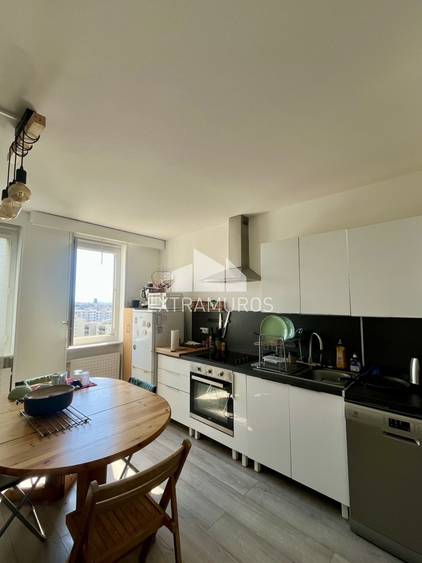 Chambre Rue Cyprian à Villeurbanne