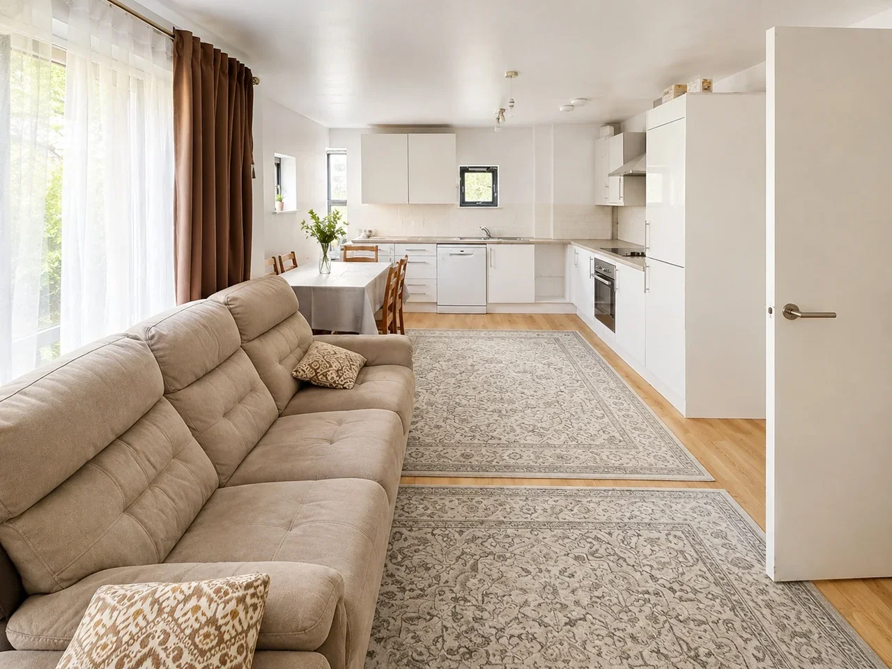 Flat Stephenson Road in Greater London