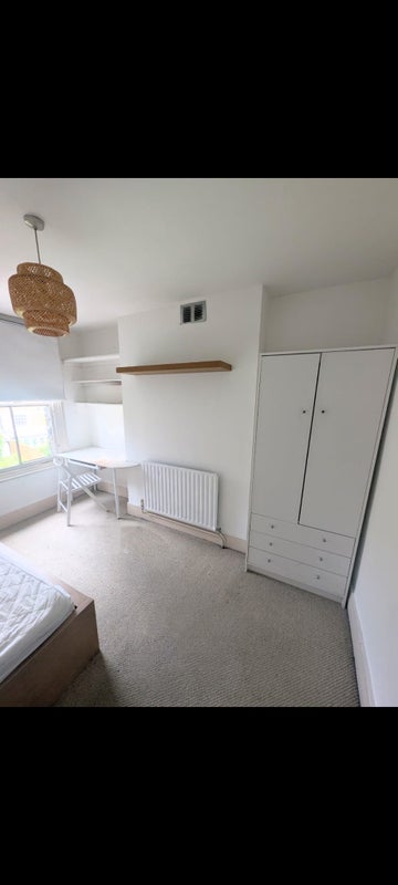Room Orlop Street in Greater London